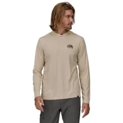 Patagonia Mens Cap Cool Daily Graphic Hoody - Relaxed Sale -Simms || Patagonia || Hareline Sales 231 patagonia mens cap cool daily graphic hoody relaxed skyline stencil pumice x dye 04 906fa25c 00cd 4f37 9cc8 ca2b651c147f