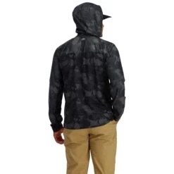 Simms SolarFlex Wind Hoody -Simms || Patagonia || Hareline Sales 231 simms solarflex wind hoody regiment camo carbon 03