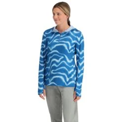 Simms Women's SolarFlex 1/4 Zip Hoody -Simms || Patagonia || Hareline Sales 231 simms womens solarflex 1 4 zip hoody wave print sapphire 02