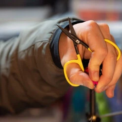 Loon Outdoors LOON ERGO ALL PURPOSE SCISSORS -Simms || Patagonia || Hareline Sales Ergo All Purpose Scissors alt 3 1000x dab66ac6 ec84 425b ac8b 297dbe2c4c5e