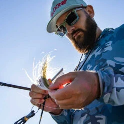 Loon Outdoors LOON ERGO COMB -Simms || Patagonia || Hareline Sales Ergo Comb alt 4 1000x 78793964 d4d4 4c0a bfc7 242980dee28c