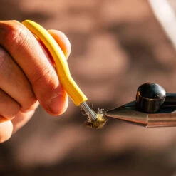 Loon Outdoors Loon Ergo Dubbing Pick -Simms || Patagonia || Hareline Sales Ergo Dubbing Pick alt 4 1000x 2d941184 280b 4069 b7f4 28ab838b386a