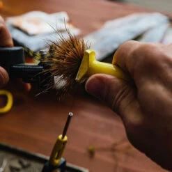 Loon Outdoors LOON ERGO HAIR PACKER -Simms || Patagonia || Hareline Sales Ergo Hair Packer alt 1 1000x 94add2eb fd67 4c43 855f 5cb68f439c39