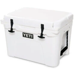 YETI Tundra 35 -Simms || Patagonia || Hareline Sales L Main5 White Expanded Q Tundra 35