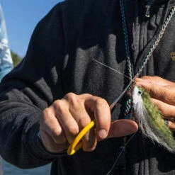 Loon Outdoors Loon Ergo Boat Scissors -Simms || Patagonia || Hareline Sales ergo boat scissors alt 3 1000x e2478f29 07ef 4c6b 915d f689ed68169f