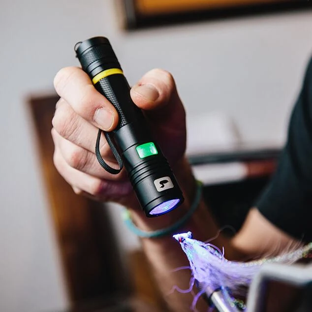 Loon Outdoors LOON UV INFINITI LIGHT 4 Loon Outdoors LOON UV INFINITI LIGHT - Image 2